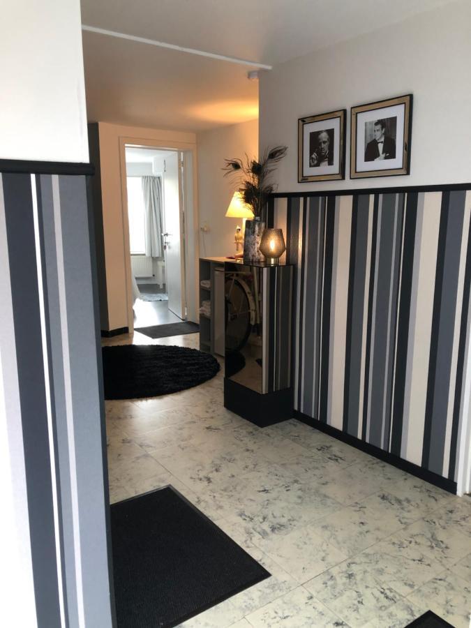 Guesthouse Poppies , Free Parking Ostende Exterior foto
